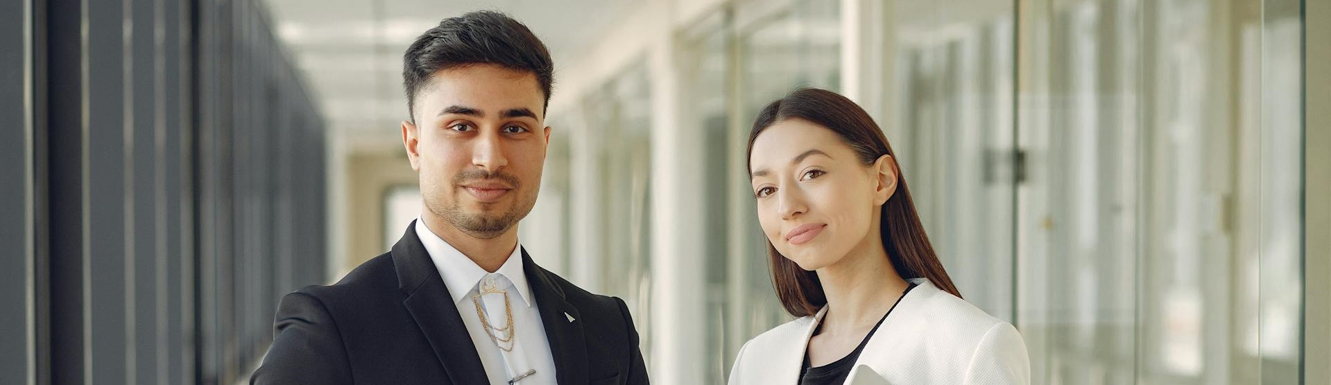 Suche Bildungsanbieter für Bildungsgutscheine der Arbeitsagentur - finde jetzt passende Akademien und Schulen für deinen geförderten Kurs.